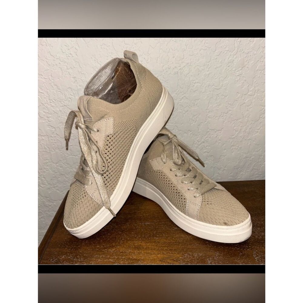 White Mountain Uncut Knit Shimmer Lace Up Platform Sneaker Shoes